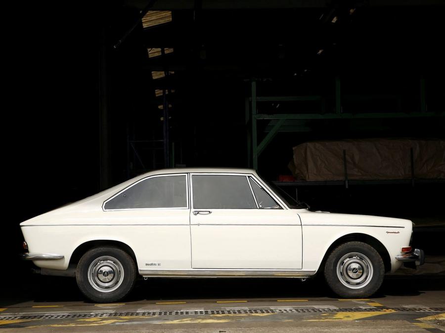  Simca 1501 Coach Special Concept by Heuliez 1968 года  (фото 8 из 12)